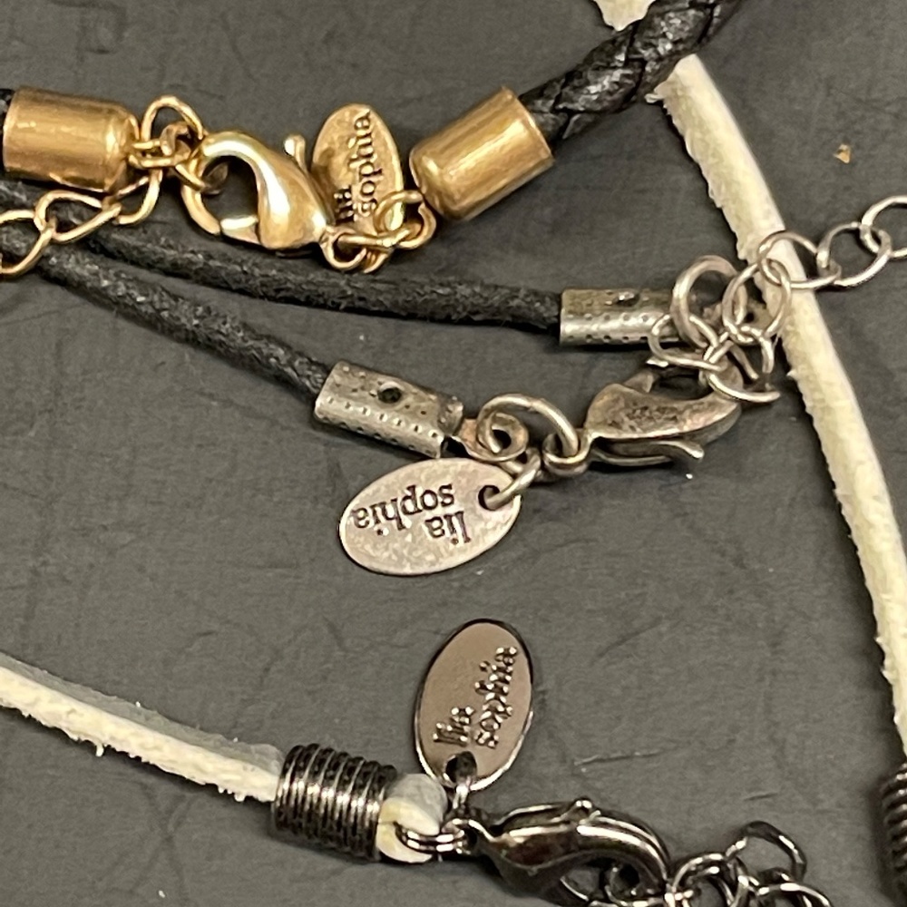 3 Signed Lia Sophia Vintage Pendant Necklaces - Picture 5 of 6